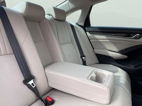 Used 2022 Honda Accord EX-L image 39