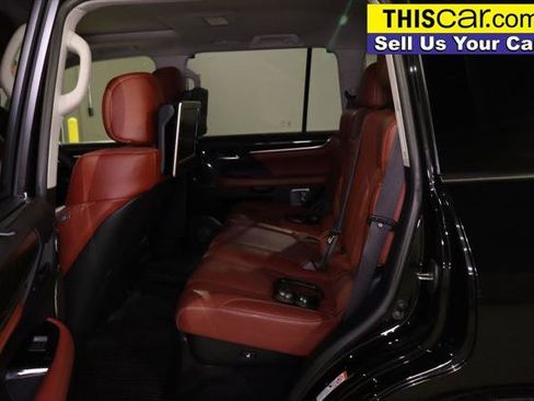 Used 2018 Lexus LX 570 4WD w/ Luxury Package image 32