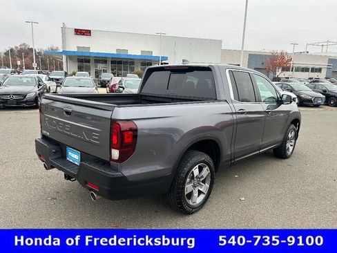 Certified 2025 Honda Ridgeline RTL image 5