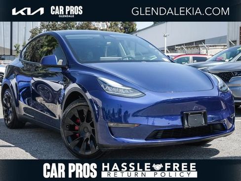 Used 2021 Tesla Model Y Long Range AWD/4WD image 1