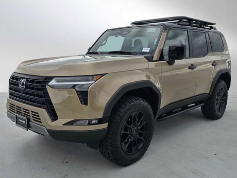 Used 2026 Lexus GX 550 w/ Accessory Package (32) AWD/4WD image 7