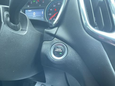 Certified 2023 Chevrolet Equinox LT AWD/4WD image 17