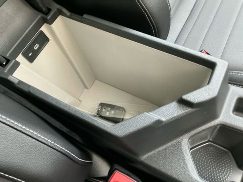 New 2026 Volkswagen Jetta SE image 18