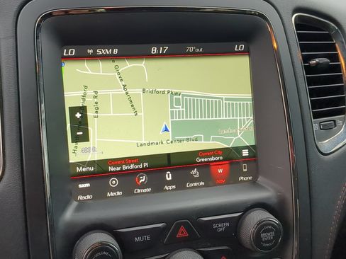 Used 2018 Dodge Durango R/T w/ Technology Group AWD/4WD image 24