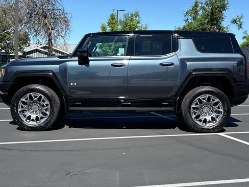 Used 2025 GMC Hummer EV 3X AWD/4WD image 14