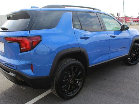 New 2025 GMC Terrain Elevation w/ Elevation Premium Package image 16