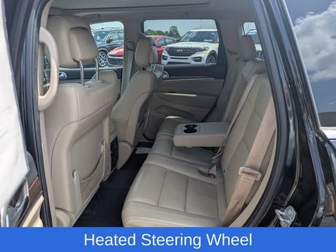 Used 2017 Jeep Grand Cherokee Limited w/ Luxury Group II AWD/4WD image 10