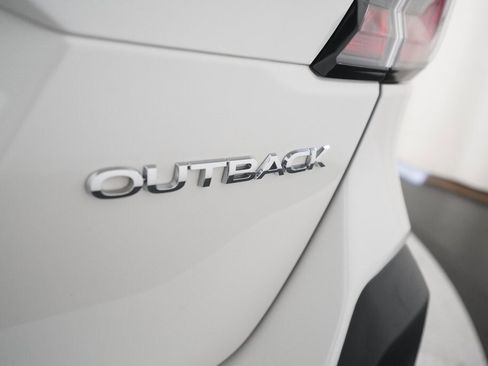 Certified 2023 Subaru Outback Limited image 34