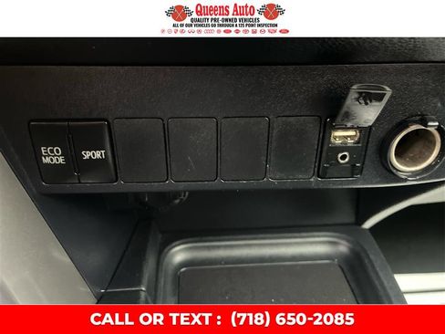 Used 2016 Toyota RAV4 XLE w/ Protection Package image 47