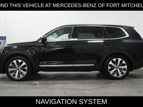 Used 2022 Kia Telluride EX w/ EX Premium Package image 4