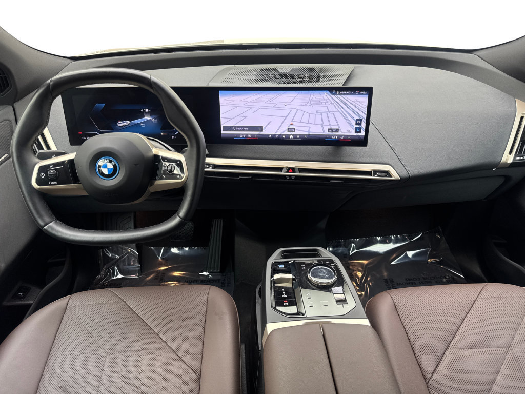 Used 2024 BMW iX xDrive50 w/ Convenience Package AWD/4WD image 52