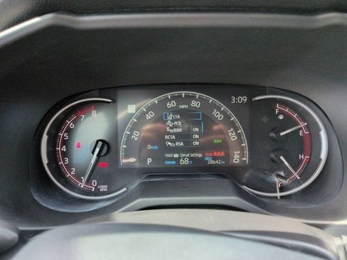 Certified 2025 Toyota RAV4 XLE AWD/4WD image 10