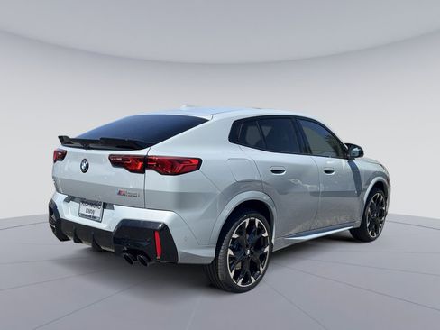 New 2026 BMW X2 M35i w/ Technology Package AWD/4WD image 3