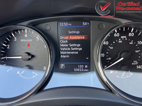 Used 2020 Nissan Rogue SL FWD image 57