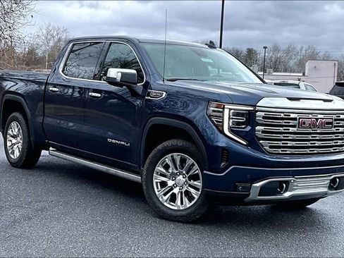 Used 2022 GMC Sierra 1500 Denali image 3