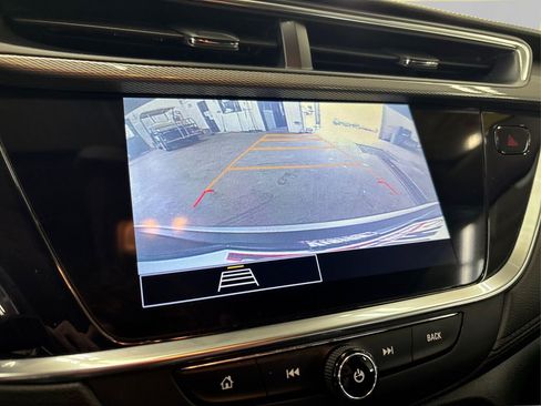 Used 2021 Buick Encore GX Select image 32