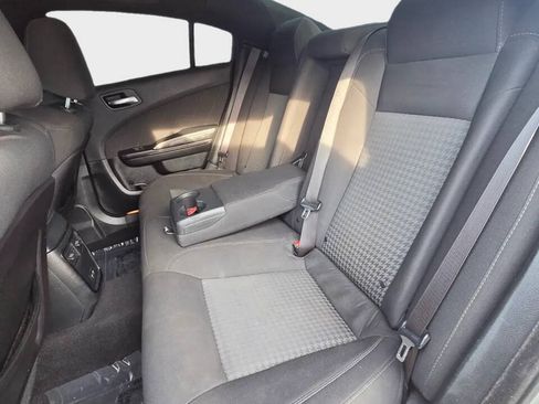Used 2019 Dodge Charger GT w/ Blacktop Package RWD image 12