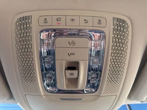 Used 2020 Mercedes-Benz GLE 350 4MATIC image 31