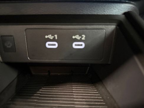 Used 2026 Nissan Kicks SR image 20