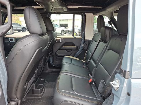 Used 2024 Jeep Wrangler Unlimited Rubicon 392 AWD/4WD image 10