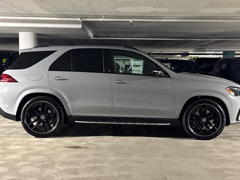 New 2026 Mercedes-Benz GLE 580 4MATIC image 8