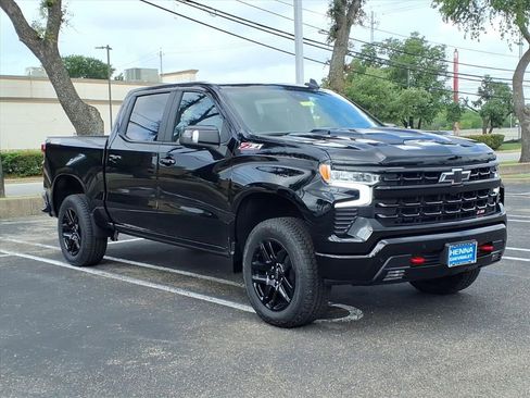 New 2026 Chevrolet Silverado 1500 LT Trail Boss w/ LT Trail Boss Premium Package AWD/4WD image 1