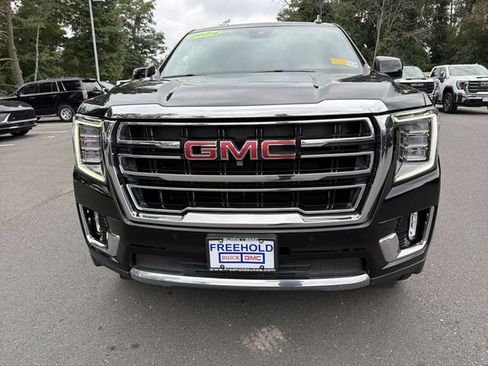 Used 2024 GMC Yukon SLT w/ SLT Luxury Package AWD/4WD image 31