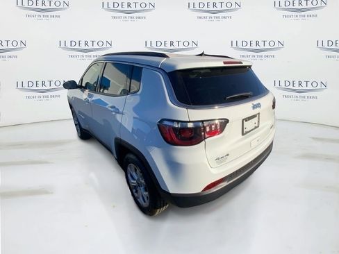 New 2026 Jeep Compass Latitude image 7