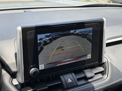 Certified 2025 Toyota RAV4 XLE FWD image 23