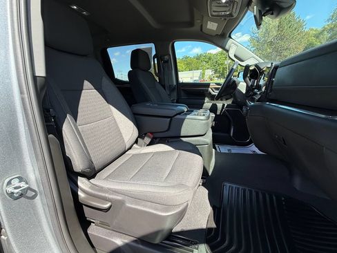 Certified 2024 Chevrolet Silverado 1500 LT AWD/4WD image 30