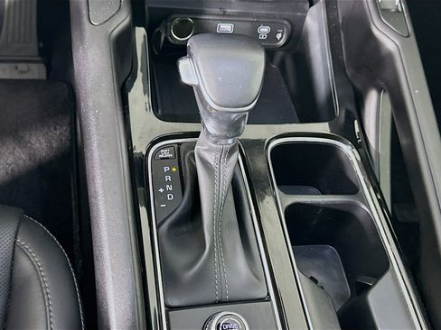 Used 2025 Kia Telluride S FWD image 25