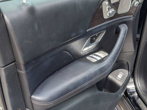 Used 2020 Mercedes-Benz GLE 350 4MATIC w/ Parking Assist Package image 16