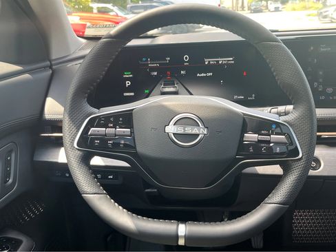 New 2023 Nissan Ariya EVOLVE+ image 16