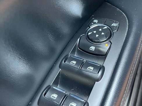 Used 2017 Lincoln MKZ Premiere image 14