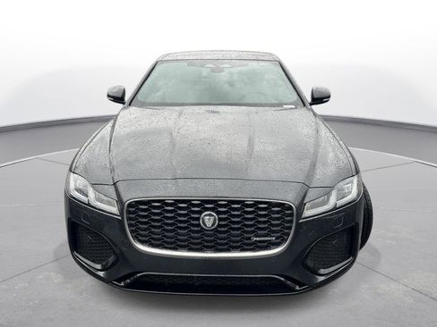 Used 2024 Jaguar XF R-Dynamic SE image 3