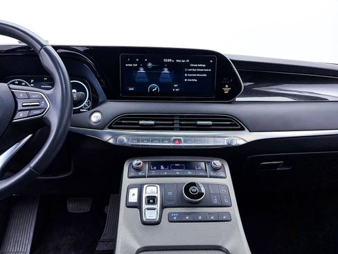 Used 2022 Hyundai Palisade Limited FWD image 8