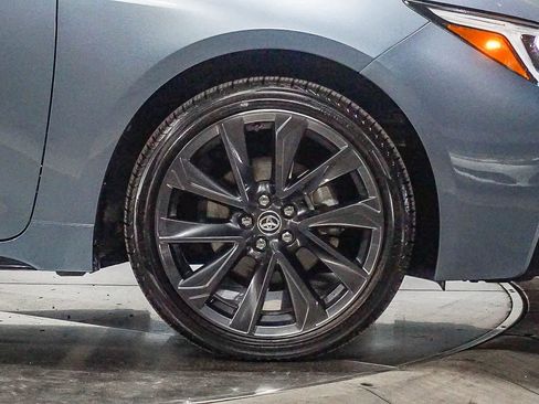 Certified 2025 Toyota Corolla SE w/ SE Premium Package FWD image 7