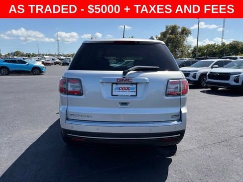 Used 2014 GMC Acadia SLE FWD image 5