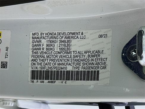 Certified 2023 Honda Civic LX image 27