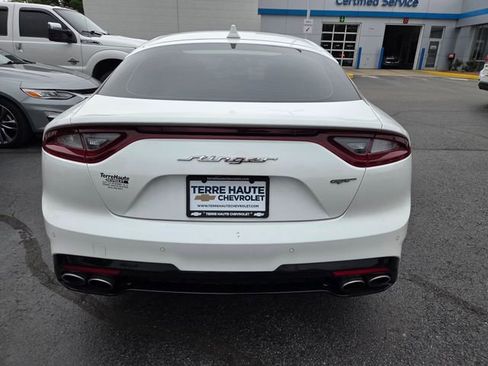 Used 2020 Kia Stinger GT1 RWD image 6