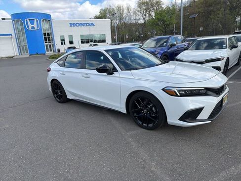 Used 2023 Honda Civic Sport image 15