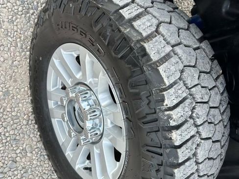 Used 2019 Ford F250 XL w/ STX Appearance Package image 45