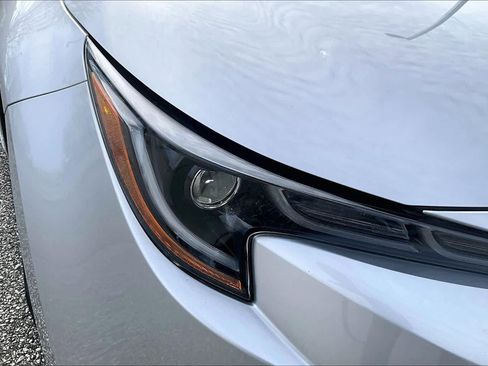 Used 2022 Toyota Corolla LE image 26