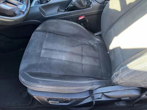 Used 2018 Ford Mustang GT w/ Black Accent Pkg image 10