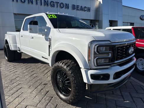 Used 2026 Ford F450 Lariat w/ FX4 Off-Road Package image 35