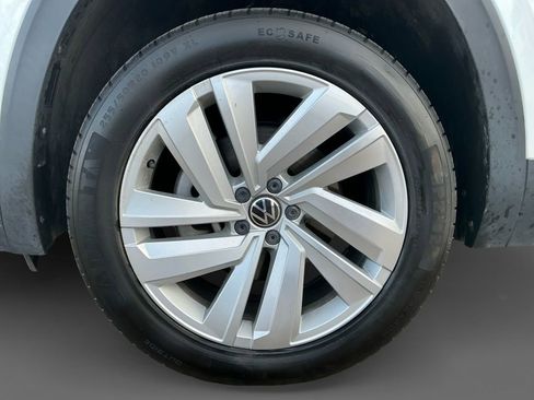 Used 2021 Volkswagen Atlas Cross Sport SE image 14