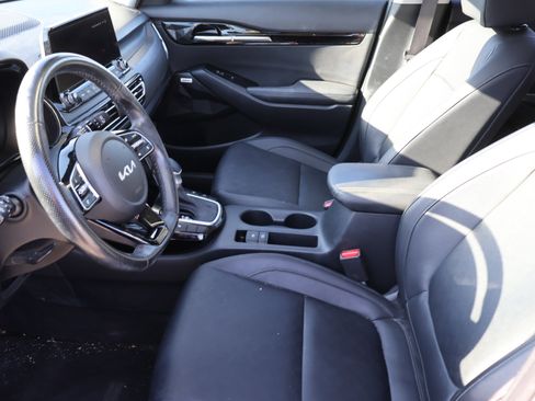 Used 2023 Kia Seltos SX w/ SX Sunroof Package AWD/4WD image 40