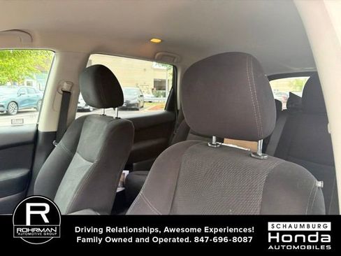 Used 2015 Nissan Pathfinder SV AWD/4WD image 11
