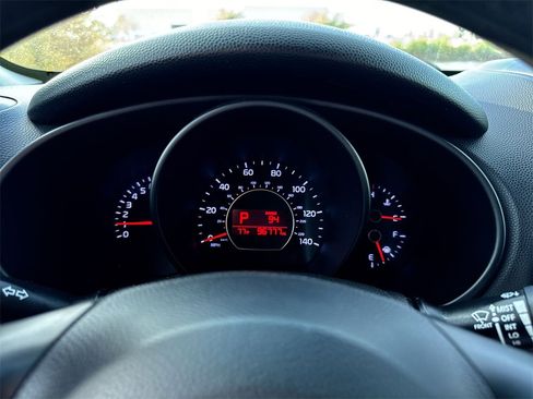 Used 2015 Kia Soul image 15