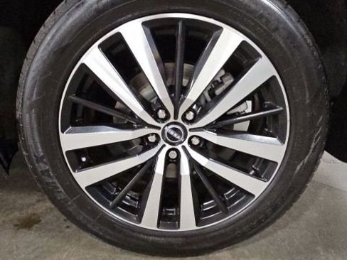 Used 2023 Nissan Pathfinder Platinum w/ Cargo Package AWD/4WD image 49